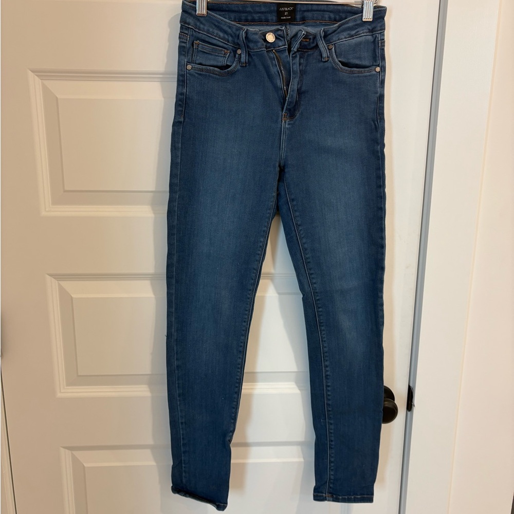 Just Black Women's Skinny Jeans in Deep Blue